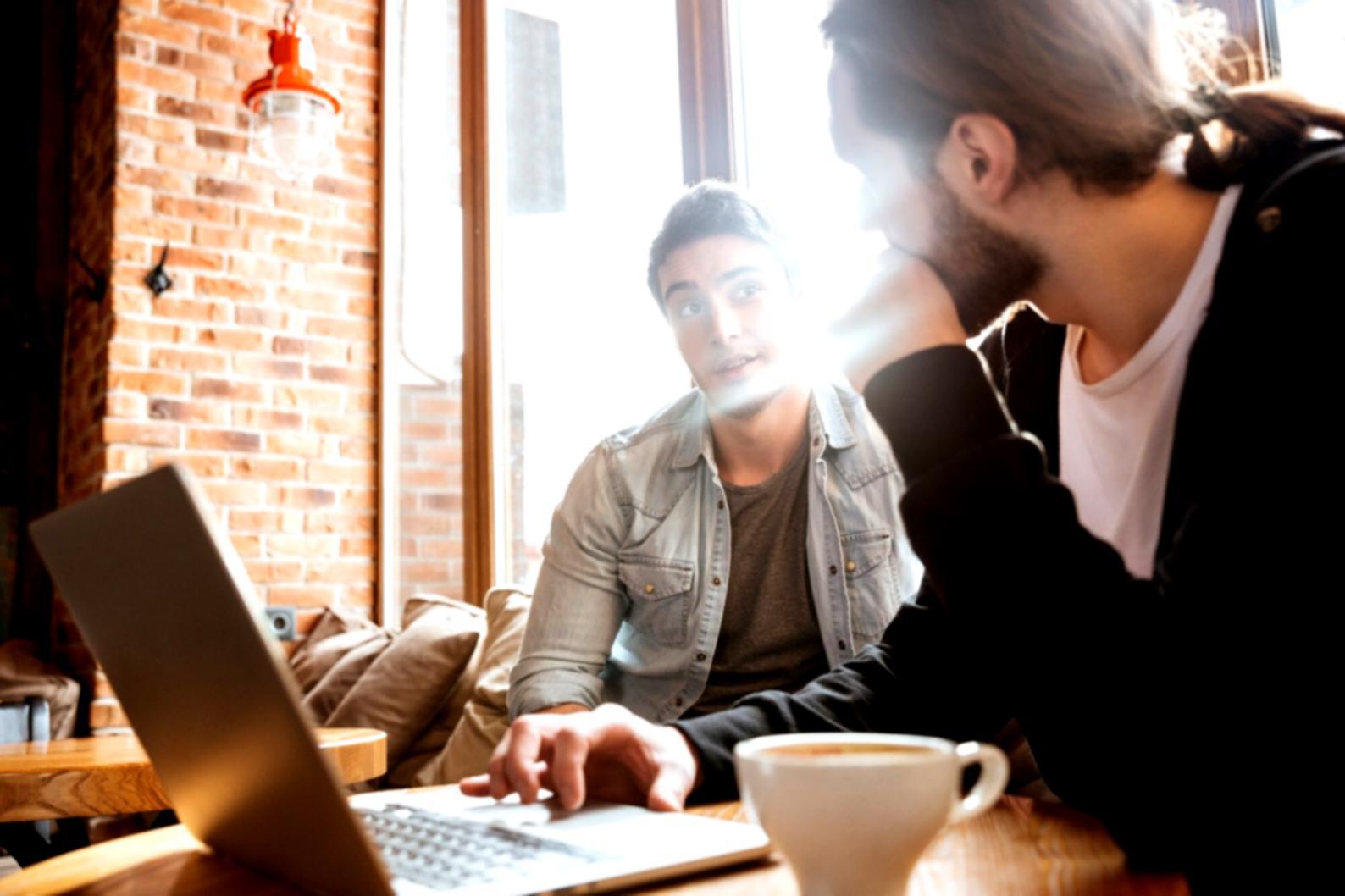 Análisis detallado de estados financieros empresariales